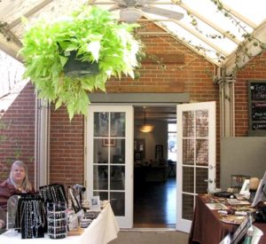 Old Orchard Gallery - Webster Groves - Pacific Place Senior Living