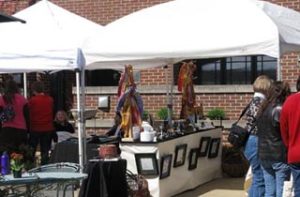 Old Orchard Gallery - Webster Groves - Pacific Place Senior Living